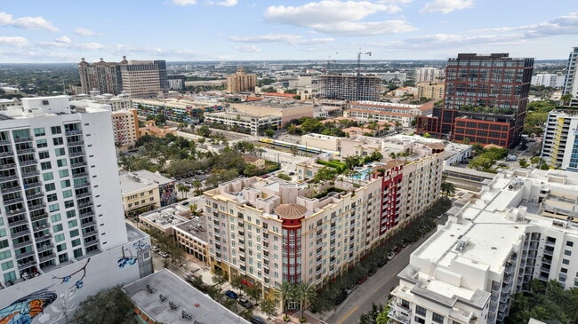 Photo - 410 Evernia St Unit 414