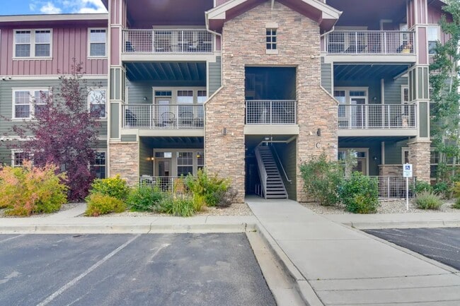 Building Photo - 154 Village Rd Unit C104 Rental