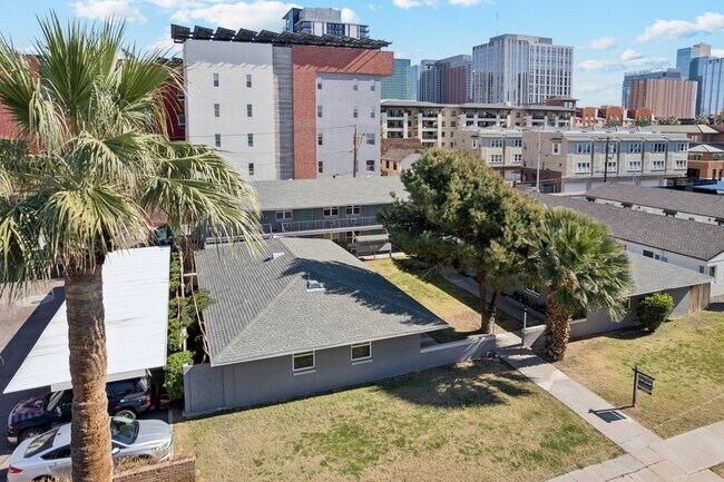 829 N 4th Ave
