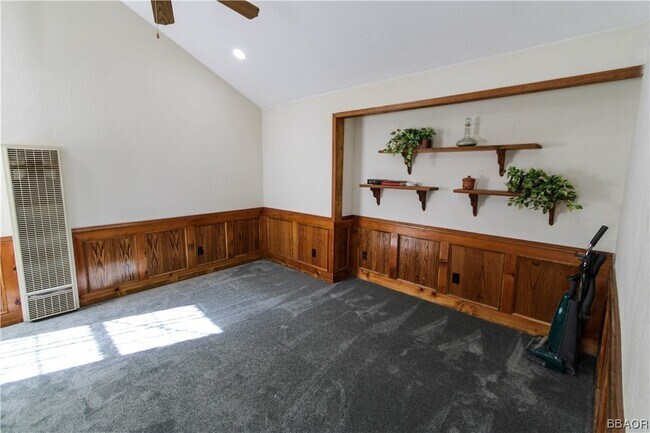 Photo - 158 Leonard Ln