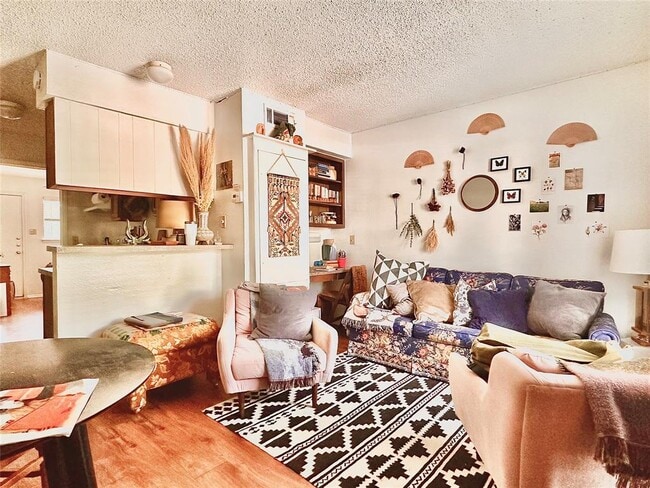 Photo - 2801 Hemphill Park Unit A301