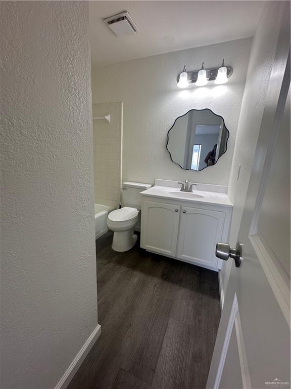 Photo - 10 West St Unit 3