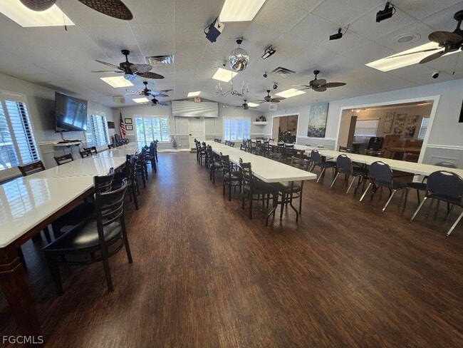 Photo - 9970 Sailview Ct Unidad 9