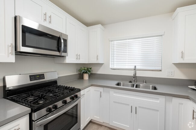 Kitchen 2BD 2BA Unit 1