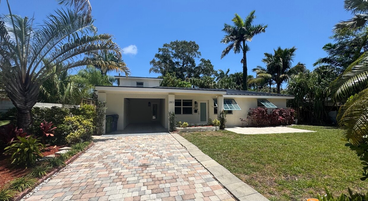 Photo - 2802 NE 15th Ave (Wilton Manors, FL)