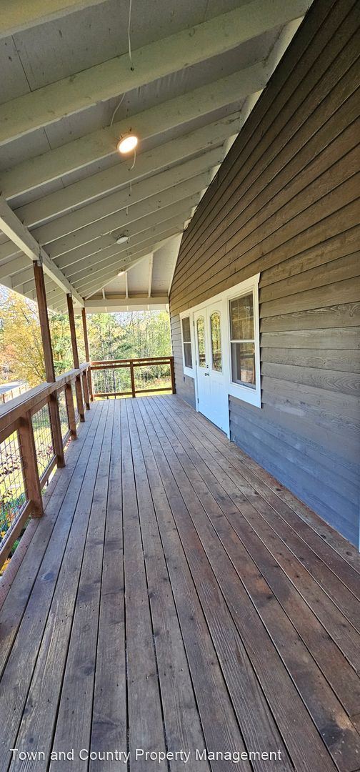 Photo - 4 br, 3 bath House - 6944 SE Nelson Rd