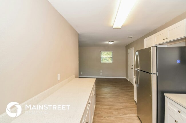 Photo - 6260 Merrill Rd