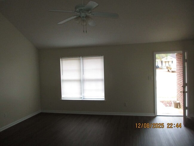 Photo - 3713 Countryside Dr