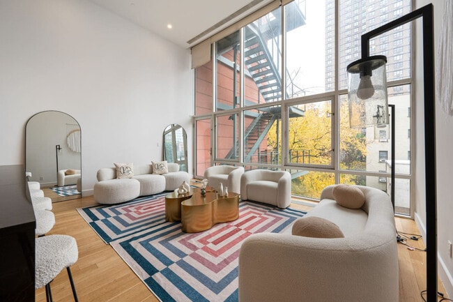 Building Photo - 147 Lexington Ave Unit ID1316444P