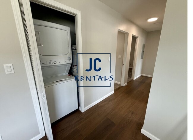 4002 W Walnut St Unidad 402½