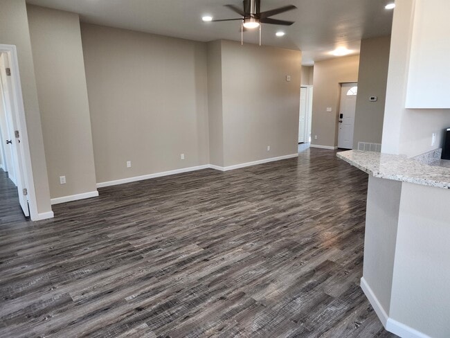 Photo - 2703 S Onyx Dr