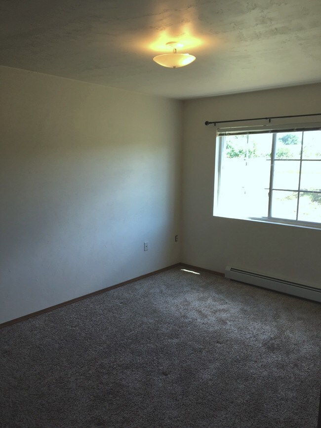 PARK AVENUE ESTATES Apartments For Rent in Beloit, WI