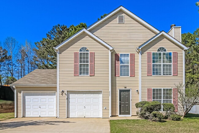 Building Photo - 2660 Brenston Dr