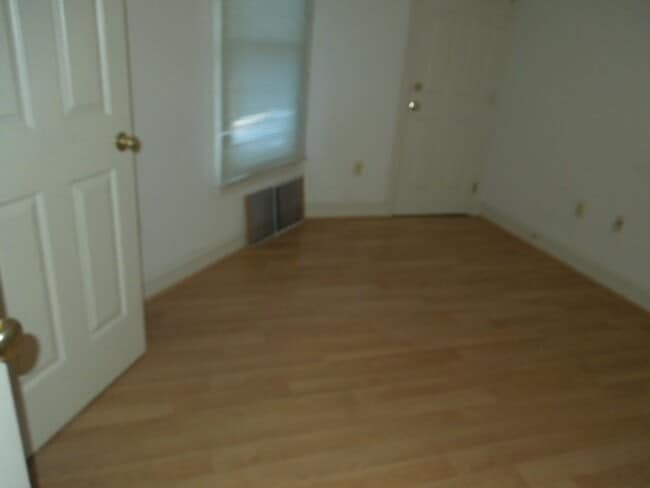 Photo - 107 Royal St SW Unit 107 Royal Street SW, Suite 202 (E)