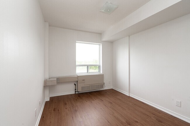 Photo - 333 Sidney Belsey Crescent Unit 1020