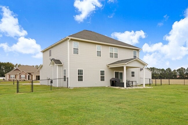 Photo - STUNNING & SPACIOUS 4 BR | 2.5 BA 2-Story *Pikeville School District*