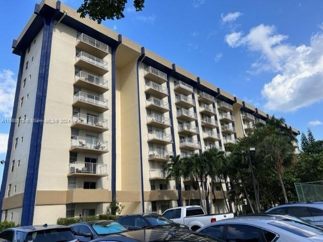 Photo - 4550 NW 9th St Condominio Unidad 206E