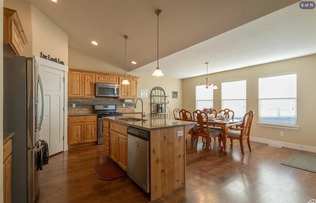 Photo - 14088 Maria Way