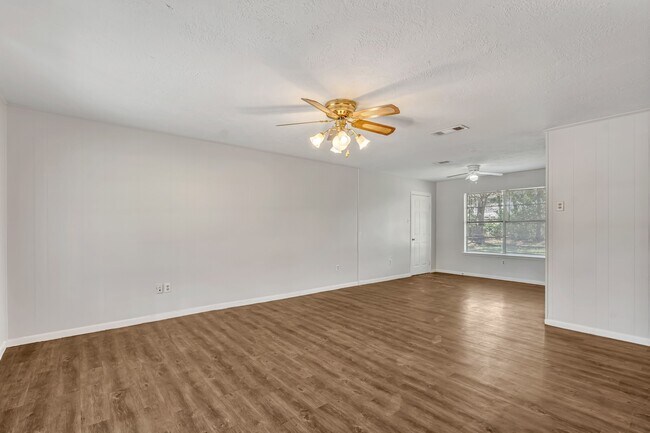 Photo - 3699 Piney Point Rd