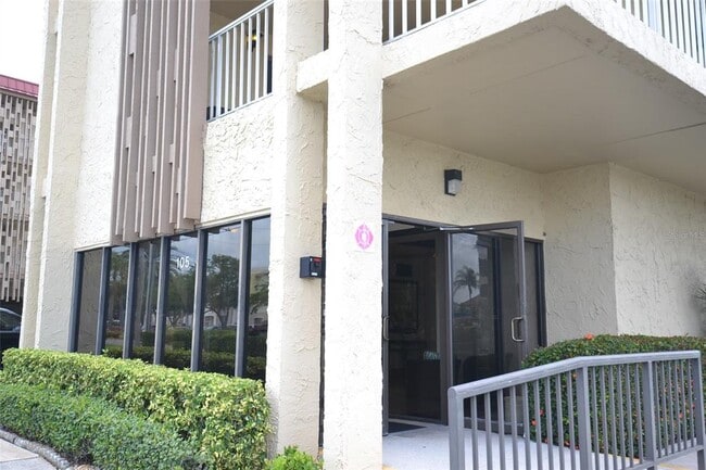 Photo - 105 Island Way Unit 146