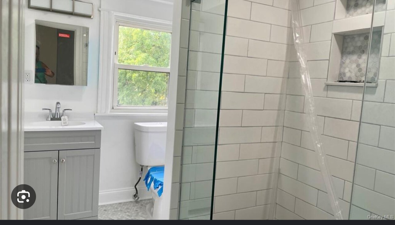 Photo - 232 Bedford Rd Unidad 2nd flr