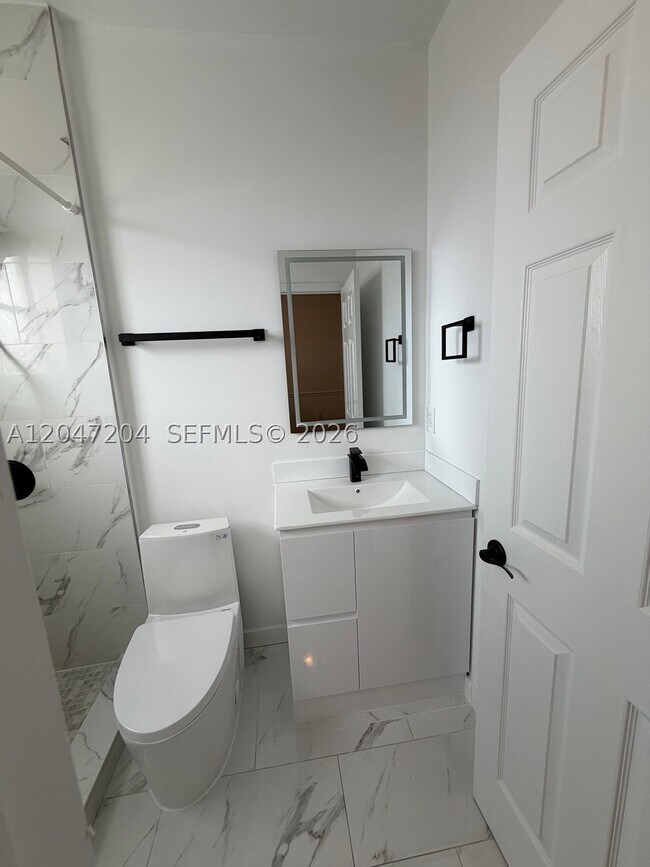 Photo - 6016 NW 116 Pl Unit 406