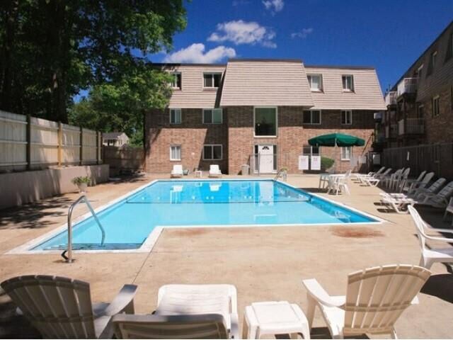 Chestnut Place