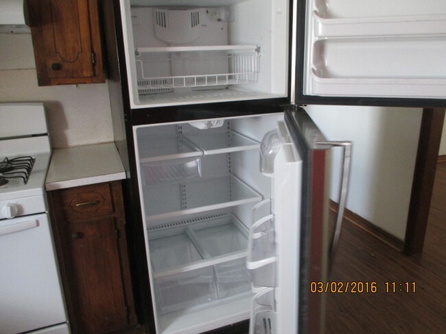 Photo - 213 Cazort St