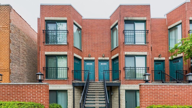 Outside View - 832 S Leavitt St Unit A Rental