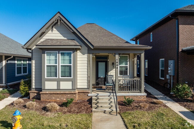 Oakland Court - Oakland Court