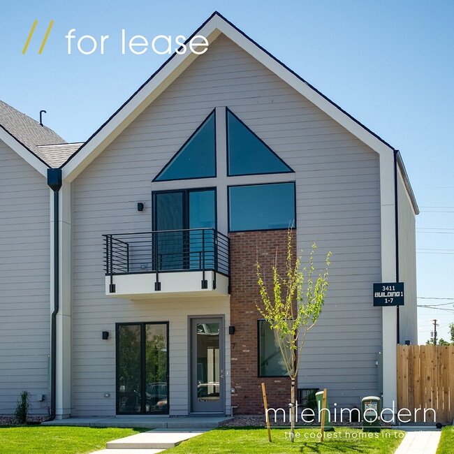 Building Photo - Modern 3 bed / 2.5 bed farmhouse townhome ... Unit 7