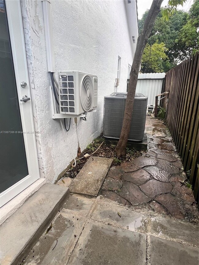 Photo - 14763 SW 173rd Terrace Unidad 0