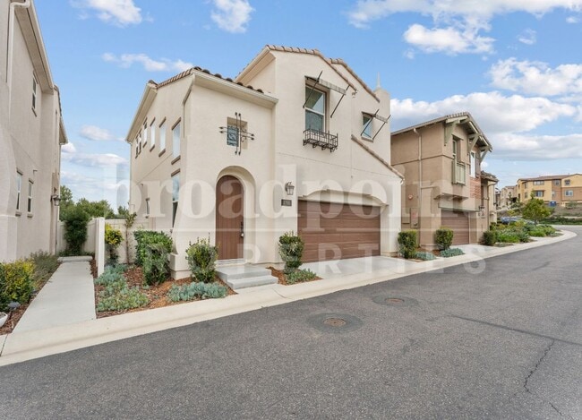 Building Photo - 1190 Via Candelas