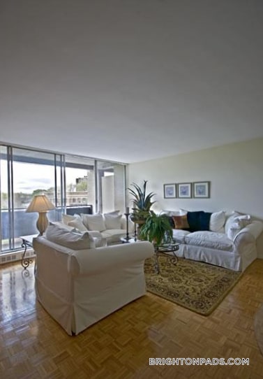 Photo - 125 Chiswick Rd Unidad 209