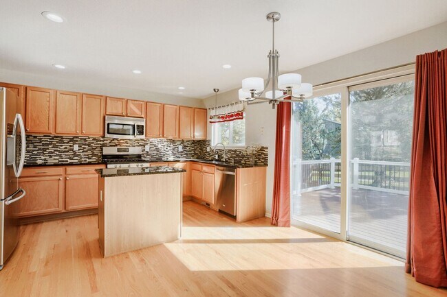 3116 Goldeneye Pl