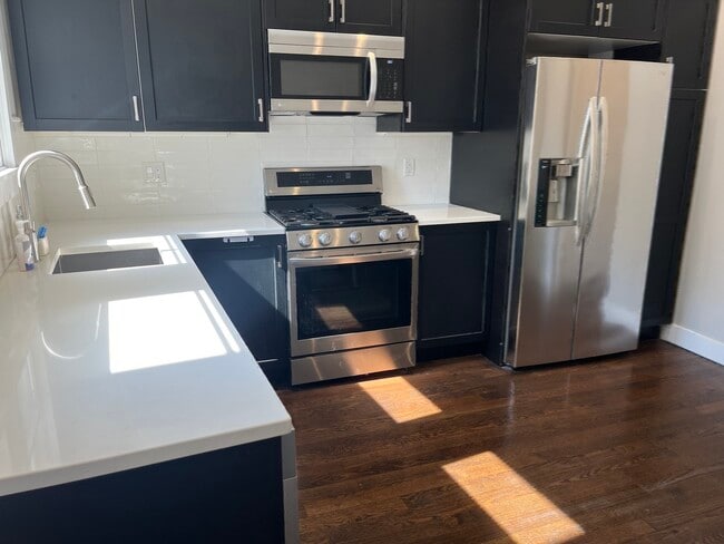 8 Chestnut Ave Unit 1