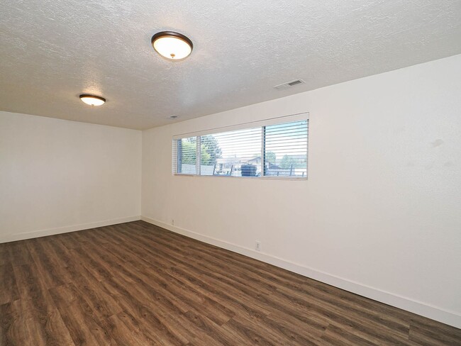 Photo - RES_CLOWARD_521 Unit BASEMENT