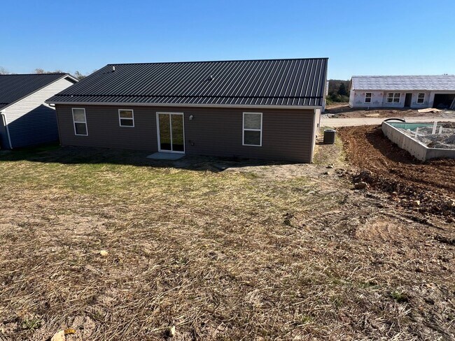 Photo - NEW 3 bed/2 bath with 1 car garage for lea... Unidad 345 Rick Road