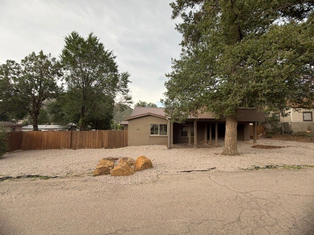 122 Nob Hill Dr Unit 1
