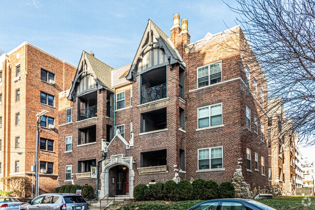 Photo - Braemar Apartments