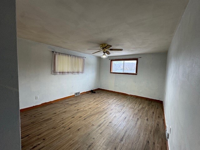 Photo - 812 Dickinson Dr