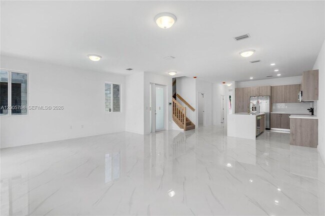 Photo - 22431 SW 125th Ave Unit 19b