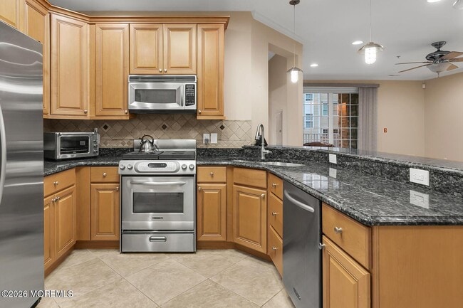 22 Cooper Ave Unit 110