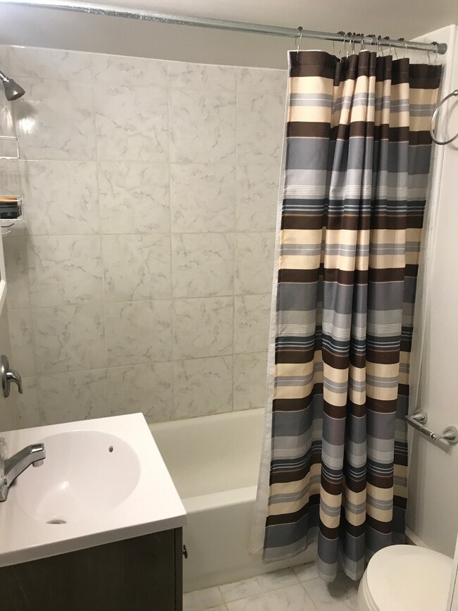 Photo - Eastlawn Properties Unit 9
