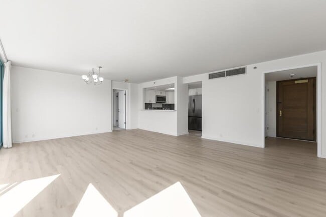 Photo - 1341 Kapiolani Blvd