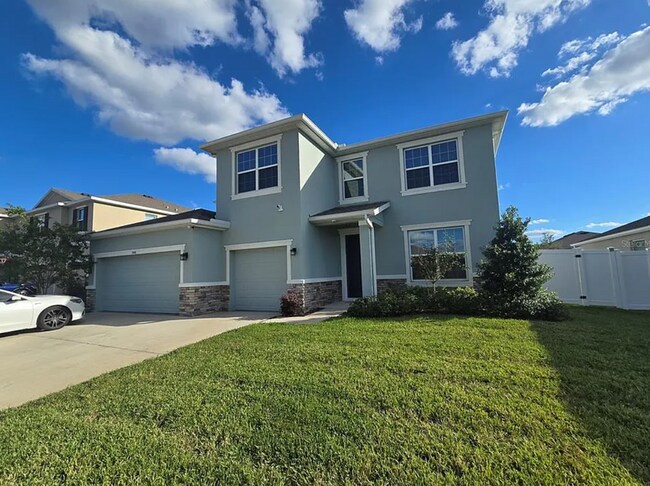 Building Photo - Spacious two-story home in Brookhaven