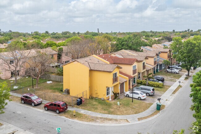 Photo - Keys Winds Villas