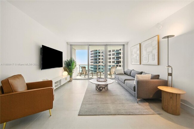 Photo - 5151 Collins Ave Unit 1026