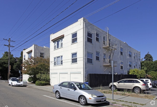 Photo - Fulton Apartments