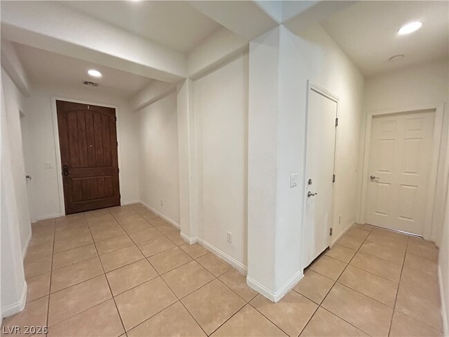 Photo - 1030 Via Nandina Pl